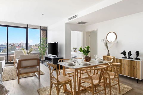 A Lux 2BR Apt Next To Melbourne Uni FREE Parking - Tweed Heads Accommodation 0