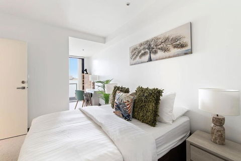 A Lux 2BR Apt Next To Melbourne Uni FREE Parking - Tweed Heads Accommodation 2