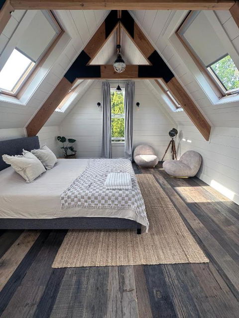 A Majestic Victorian Private Rear Access Quarters - Tweed Heads Accommodation 2