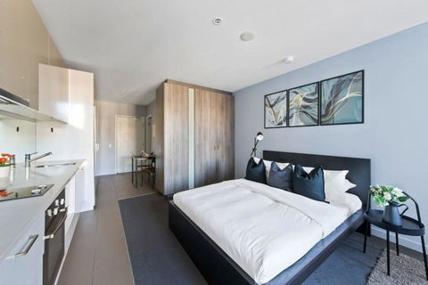 A Stylish & Comfy Studio Next To Southern Cross - Tweed Heads Accommodation 4