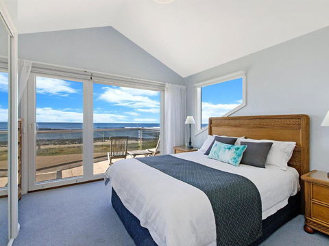 A Top Deck - Tweed Heads Accommodation 0
