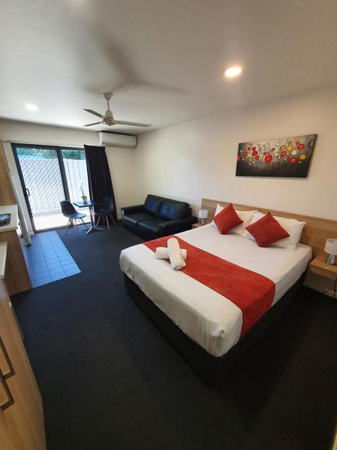Abode37 Motel Emerald - Tweed Heads Accommodation 0