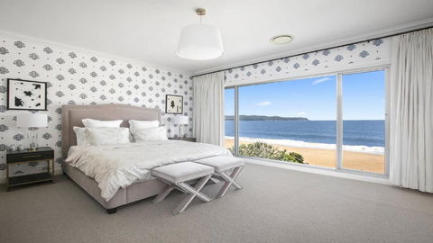 Absolute Beachfront On Stunning Pearl Beach - Tweed Heads Accommodation 0