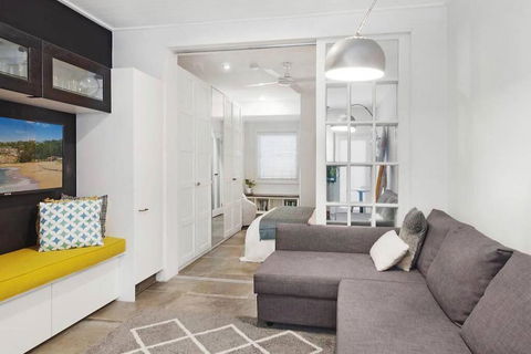 Absolute Beachfront Surf Unit In Terrigal/Wambi - Tweed Heads Accommodation 3