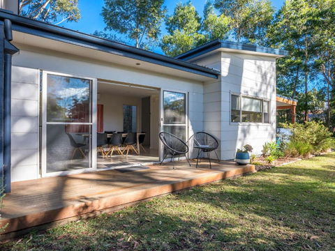 Acacia On Orion By Jervis Bay Rentals - Tweed Heads Accommodation 0