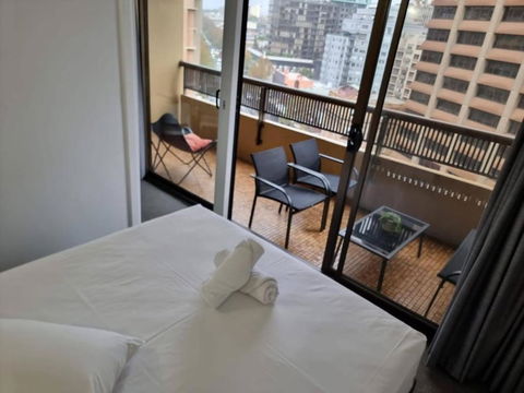 Accommodation Sydney City Centre 1 Bedroom Apartment With Balcony - Tweed Heads Accommodation 4