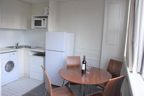 Accommodation Sydney CBD - Hyde Park Plaza Park View 38 College Street Studio Apartment - Tweed Heads Accommodation 4