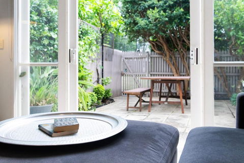 Ace Your Stay - Pool, Gym & Tennis In One Place! - Tweed Heads Accommodation 1