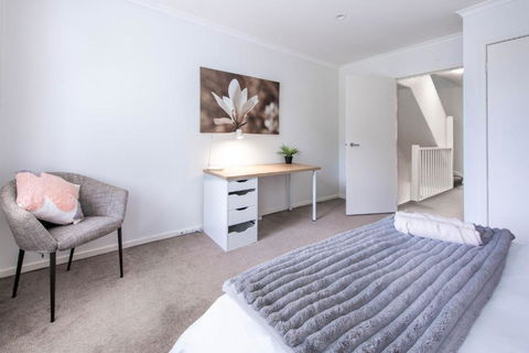 Ace Your Stay - Pool, Gym & Tennis In One Place! - Tweed Heads Accommodation 3