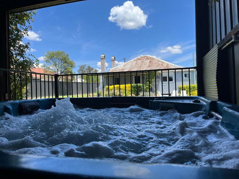 Addisons Stanthorpe With Hot Tub - Tweed Heads Accommodation 1