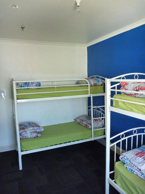 Adelaide Travellers Inn Backpackers Hostel - Tweed Heads Accommodation 2