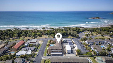 Affordable, Pool, Spa, Beach, Bbq, Sleeps 4 - Tweed Heads Accommodation 1
