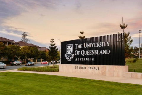 Affordable Studio Steps From UQ Shops And Transit - Tweed Heads Accommodation 2