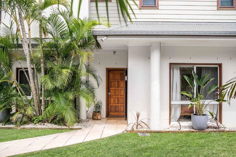 A Perfect Stay - Baby Blue - Tweed Heads Accommodation 0
