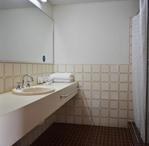 Admiral Motel Bunbury - Tweed Heads Accommodation 1