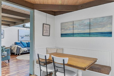A Sand And Sea Retreat - 150m From Beach, Pet Friendly - Tweed Heads Accommodation 4