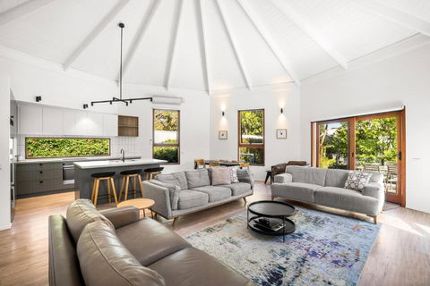 Aireys Inlet Getaway - Tweed Heads Accommodation 3