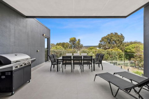 Aireys Sunset Beach House - Tweed Heads Accommodation 1