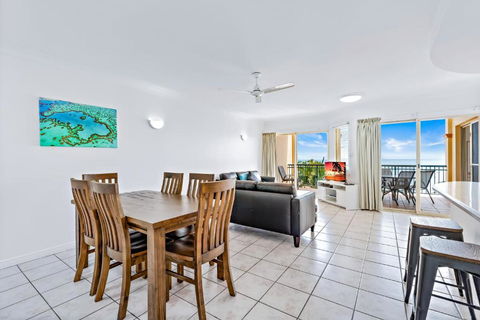Airlie Ocean Paradise - Tweed Heads Accommodation 0