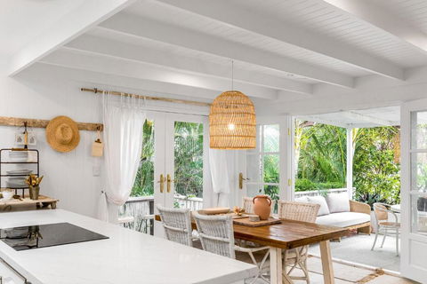Alabaster Byron - Tweed Heads Accommodation 2