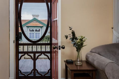 Albany Historic Cottage By The BnB Collection - Tweed Heads Accommodation 3
