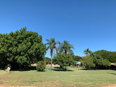 Albert Park Motor Inn-KING BEDS-POOL-SHADED PARKING - Tweed Heads Accommodation 3