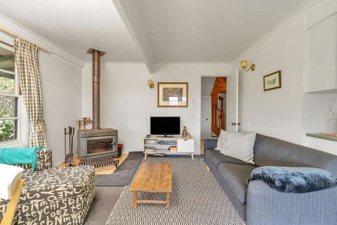 Alcheringa Cottage Amazing Location With Views - Tweed Heads Accommodation 4