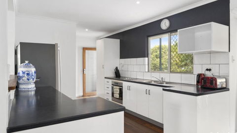 All Of Bribie Islands Highlights At Your Door Step - Tweed Heads Accommodation 1