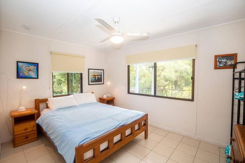 Allamanda Cottage - Close To Beach - Pet Friendly - Tweed Heads Accommodation 3
