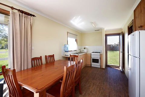 Allestree Holiday Units - Tweed Heads Accommodation 1