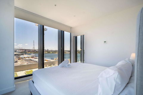 Amazing CBD 3BR Apt Bayview Free Parking - Tweed Heads Accommodation 3