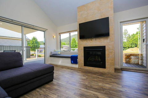 Amber Mist Villa - Two - Tweed Heads Accommodation 1