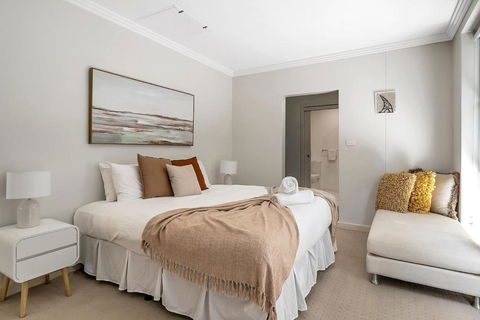 Amelie - Luxury Beach View Condo Minutes To Beach - Tweed Heads Accommodation 4