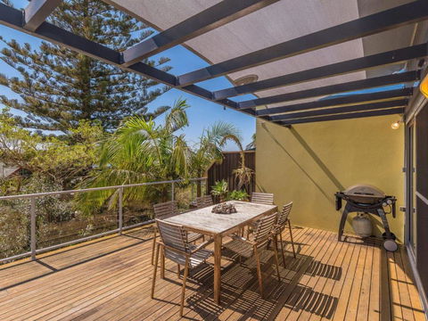Angourie Blue 7 - Tweed Heads Accommodation 1