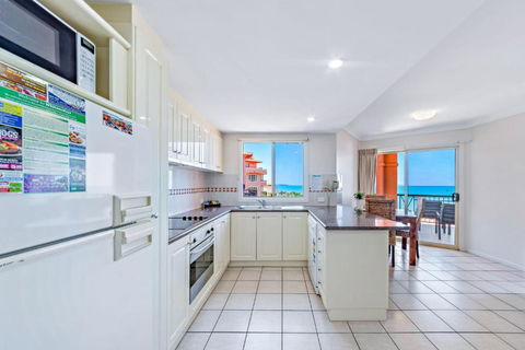 Airlie Dream - Tweed Heads Accommodation 2