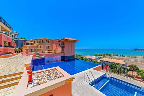 Airlie Dream - Tweed Heads Accommodation 0