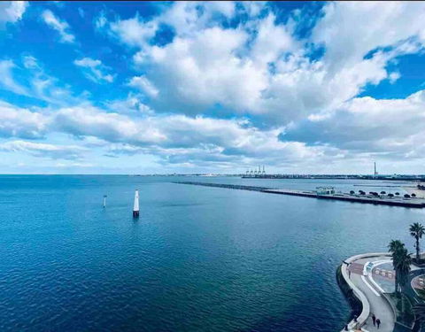 Amzing Ocean View Spacious Three Bedrooms Apartment Port Melbourne - Tweed Heads Accommodation 1