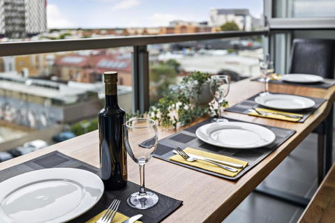 Aster - The Metropolitan Hideaway - Tweed Heads Accommodation 0