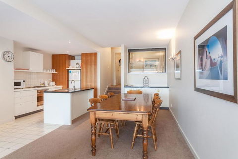 Apartment 16 Kalimna - Tweed Heads Accommodation 3