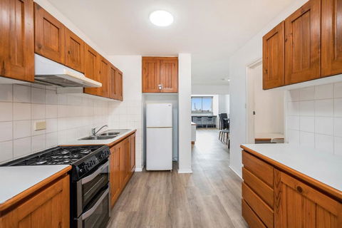 Apartment 201 - Fremantle Studio Apartment With Ocean And Harbour Views - Tweed Heads Accommodation 2