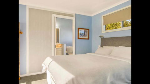 Apple Tree Cottage - Comboyne Mountain Cottages - Tweed Heads Accommodation 3