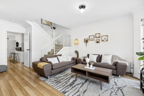 Applecross Retreat - Tweed Heads Accommodation 0