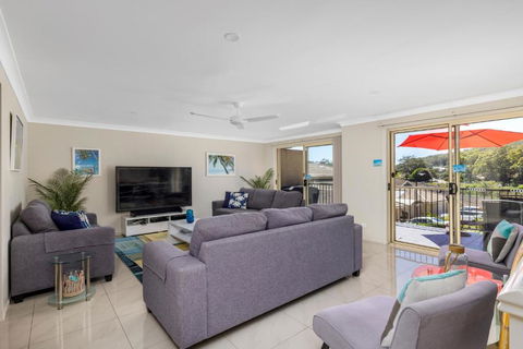 Aqua Lagoon - Great Family Beach Getaway - Tweed Heads Accommodation 2