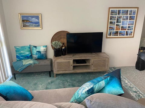 Aqua On Bribie 100 Metres To Beach And Shops - Tweed Heads Accommodation 2