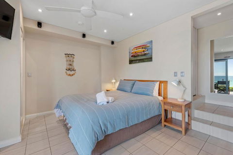 Aqua Shores Studio - Tweed Heads Accommodation 4