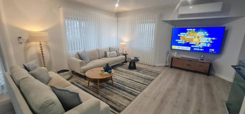 ARay At Cooee Bay - Apt A - Beach House Yeppoon - Tweed Heads Accommodation 4