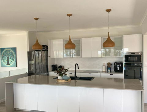 ARay At Cooee Bay - Apt A - Beach House Yeppoon - Tweed Heads Accommodation 0