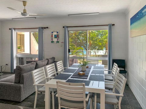 Arcadia Beach Unit 3 - Tweed Heads Accommodation 0