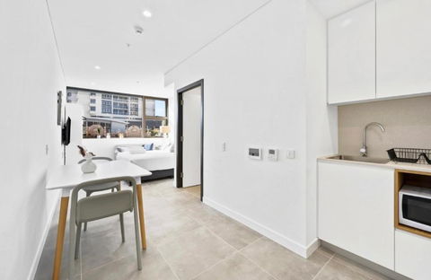 Arthur Hotel Bondi Junction No Reception And House Keeping No Sofa Bed - Tweed Heads Accommodation 4
