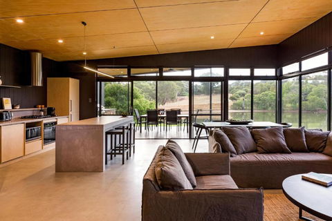Artisan Gunyulgup - Tweed Heads Accommodation 1